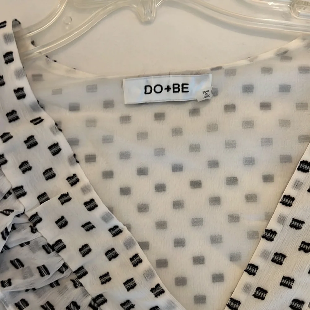 Do + Be Top - Picture 3 of 6